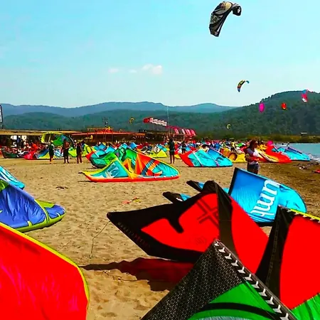 Nova Aparts 4* 아키아카