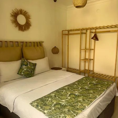 Nova Aparts Aparthotel